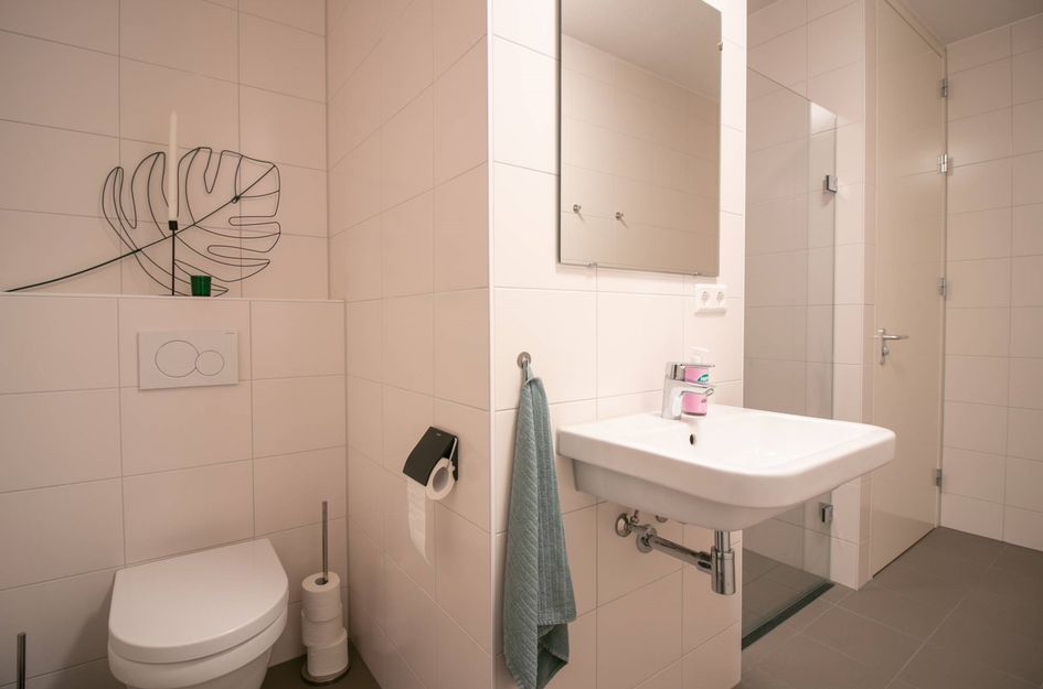 Oostenburgermiddenstraat 64