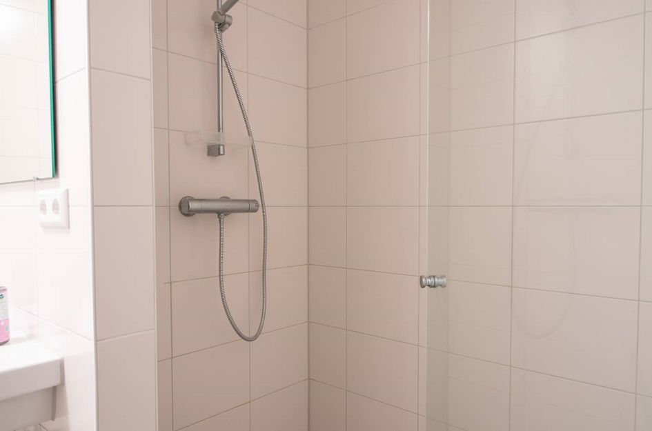 Oostenburgermiddenstraat 64