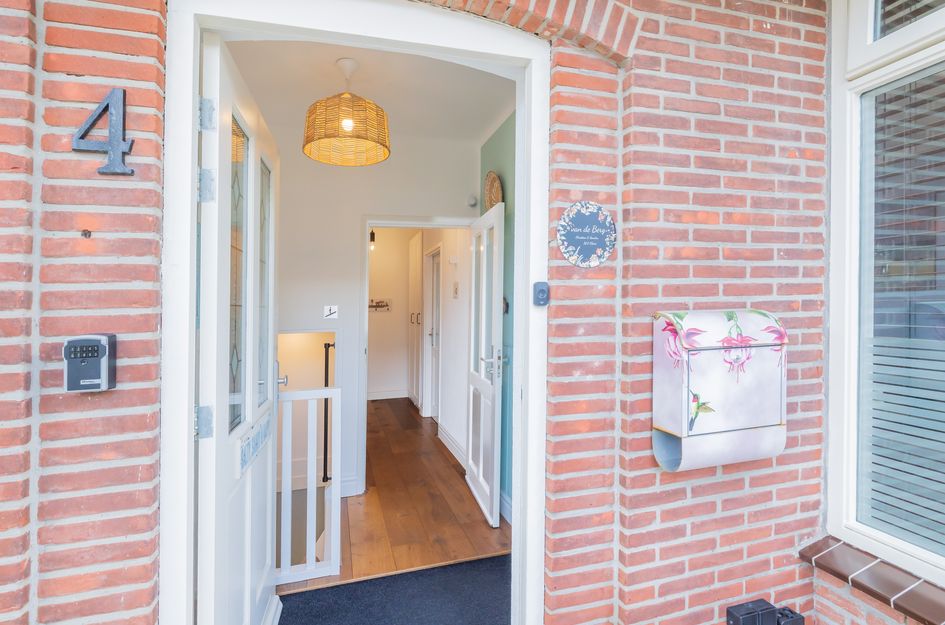 Prins Bernhardstraat 4