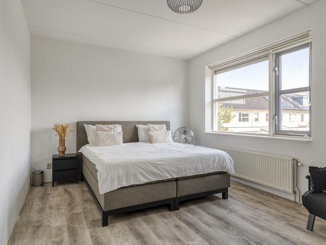 Eric de Noormanhof 4, Almere