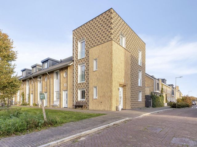Veenbesstraat 1, Amsterdam