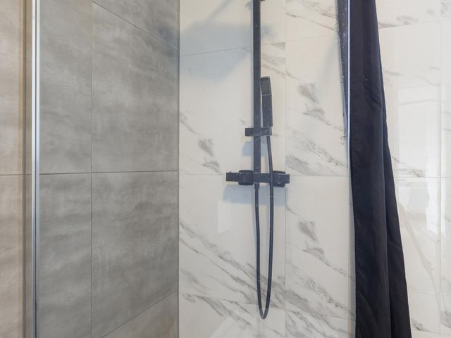 Veenbesstraat 1, Amsterdam