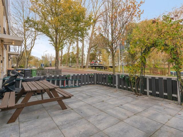 Zwanebloemkade 17, Zaandam