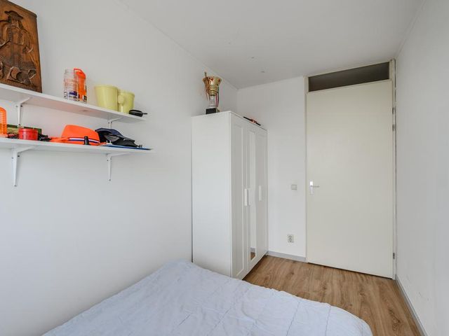 Osdorper Ban 736, Amsterdam