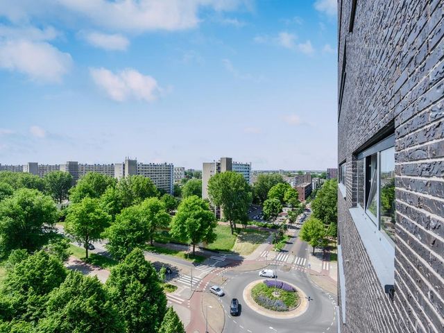 Osdorper Ban 736, Amsterdam