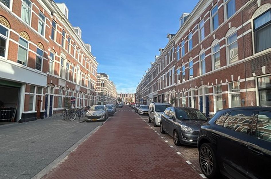 Rijklof van Goensstraat 3B