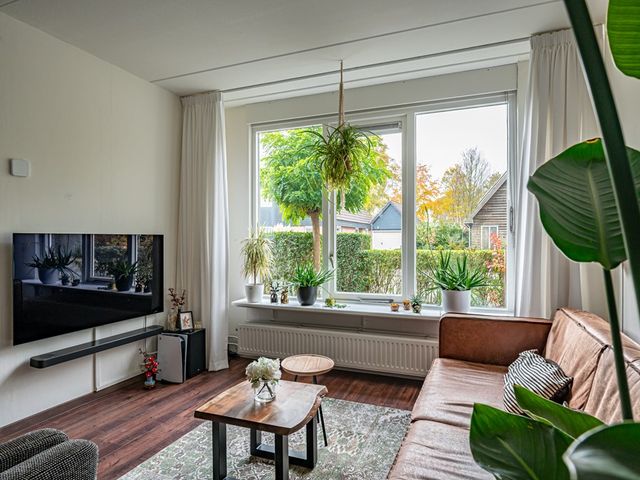 Muidenstraat 21, Emmeloord