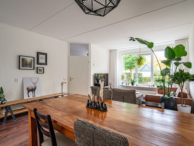 Muidenstraat 21, Emmeloord