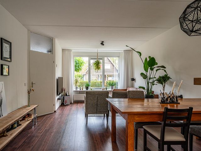 Muidenstraat 21, Emmeloord