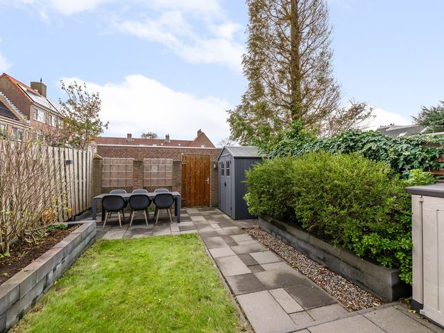 De Pollen 107, Uitgeest