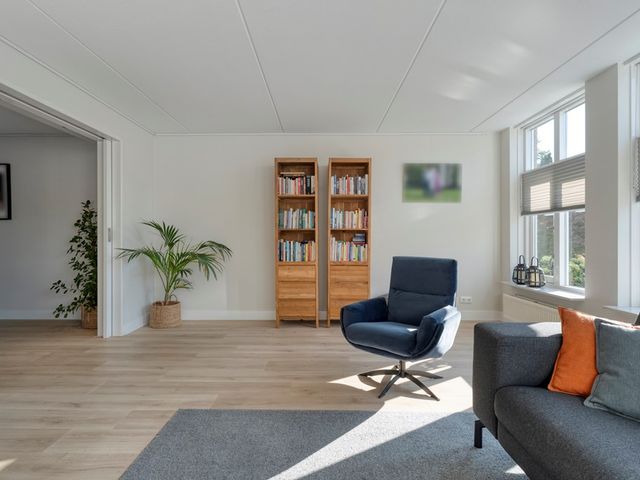 Van Laarstraat 6, Hardenberg