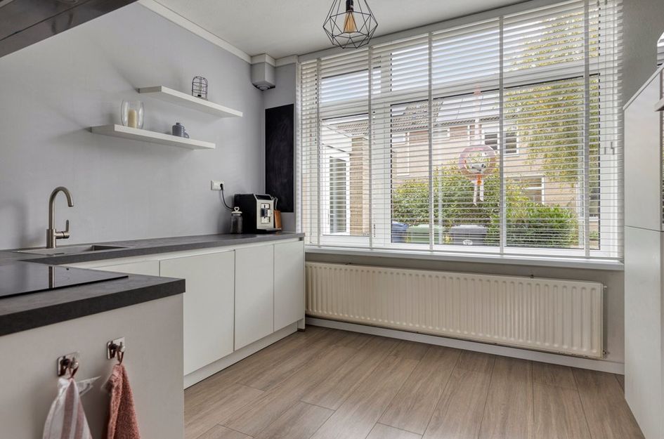 Dokter Bauerstraat 96