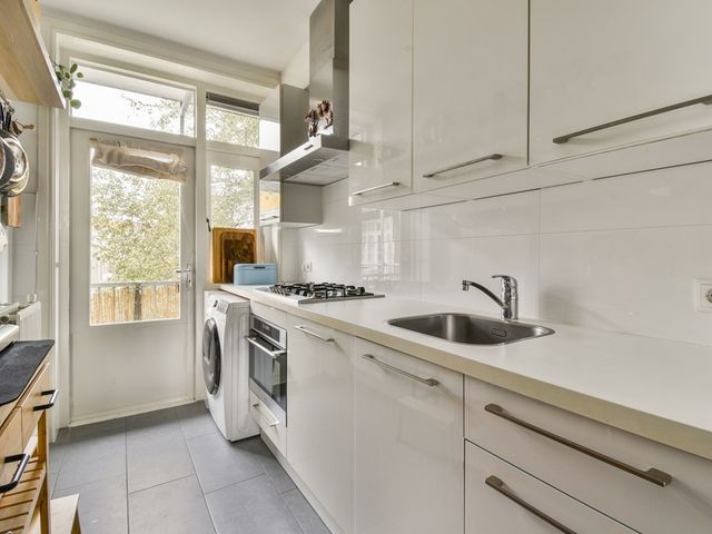 Legmeerplein 5 2, Amsterdam