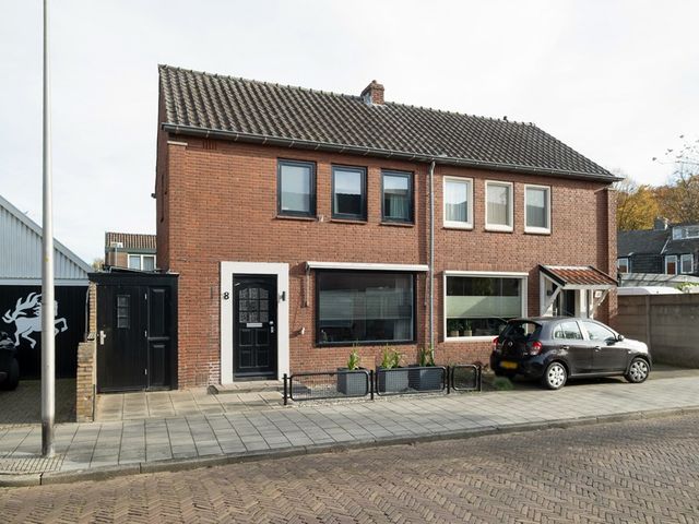 Kortenaerstraat 8, Hengelo