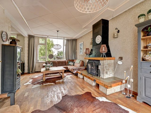 Reijerwaardseweg 62, Barendrecht