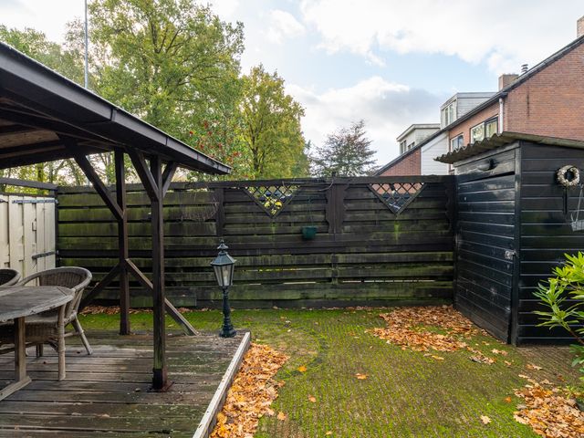 Kamille 23, Sprang-Capelle