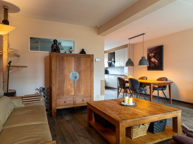 Kamille 15, Sprang-Capelle