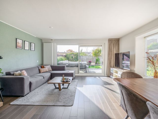 Joke Smithoeve 40, Waddinxveen