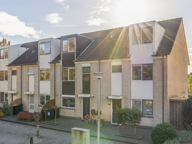 Joke Smithoeve 40, Waddinxveen