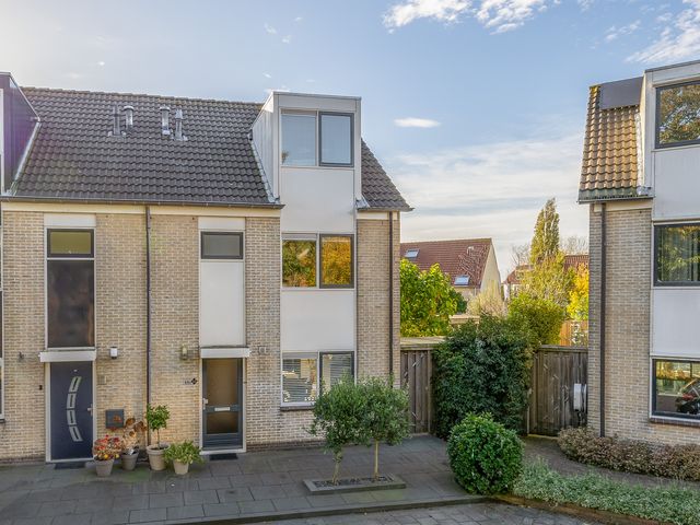 Joke Smithoeve 40, Waddinxveen