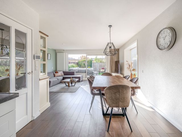 Joke Smithoeve 40, Waddinxveen