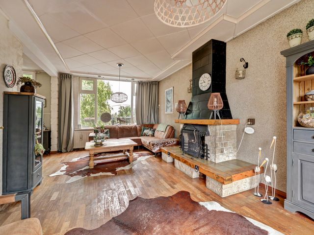 Reijerwaardseweg 62, Barendrecht