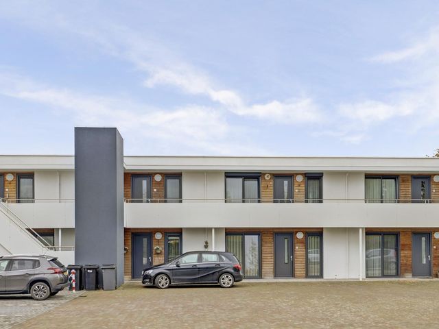 Van Leeuwenhoeklaan 12, Kruiningen