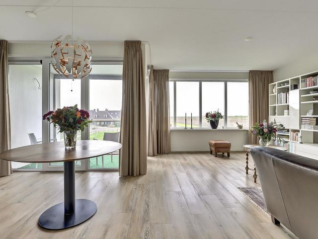 Van Leeuwenhoeklaan 12, Kruiningen