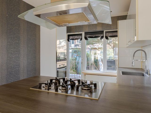 Dorpsweg 166A, Rotterdam