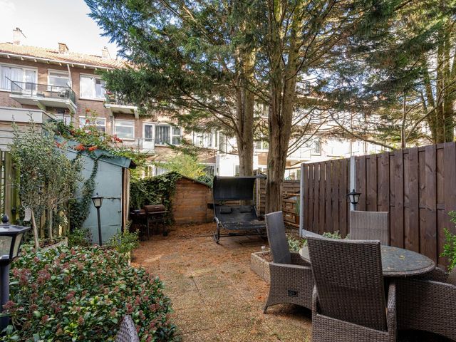 Dorpsweg 166A, Rotterdam