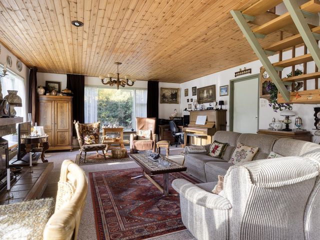 Donkereweg 11, Noordgouwe