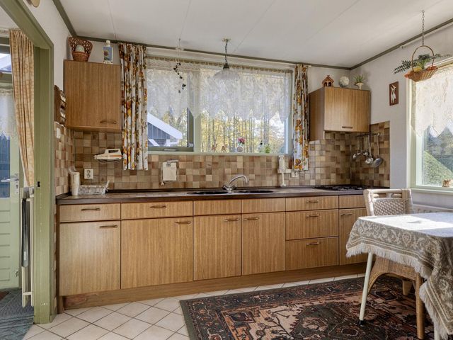 Donkereweg 11, Noordgouwe