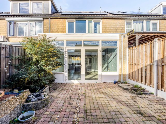 Leeuwerikstraat 13, Sommelsdijk