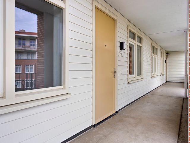 De Klok 322, Rijnsburg