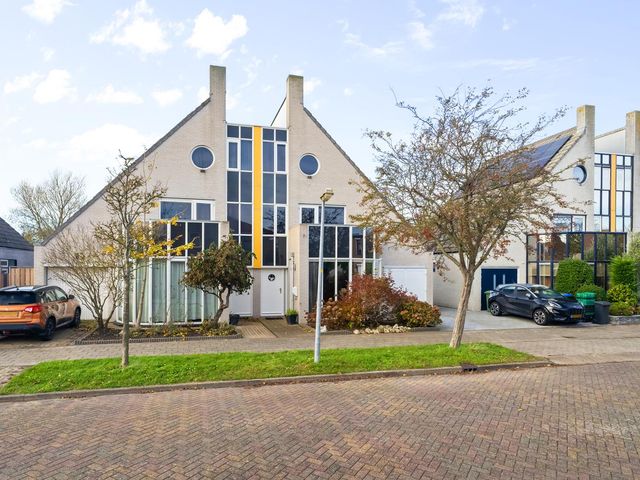 Boterzwin 1306, Julianadorp