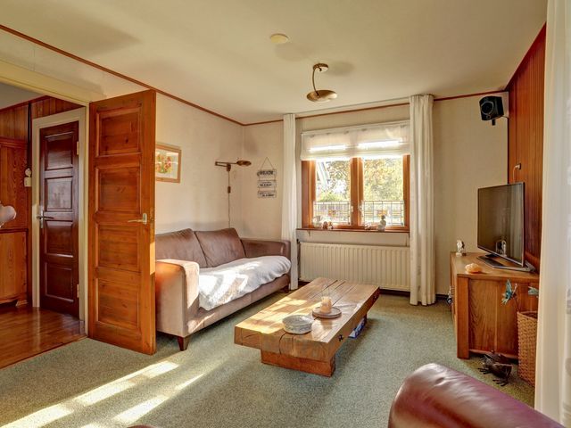 Koning Haakonstraat 2, Moerdijk