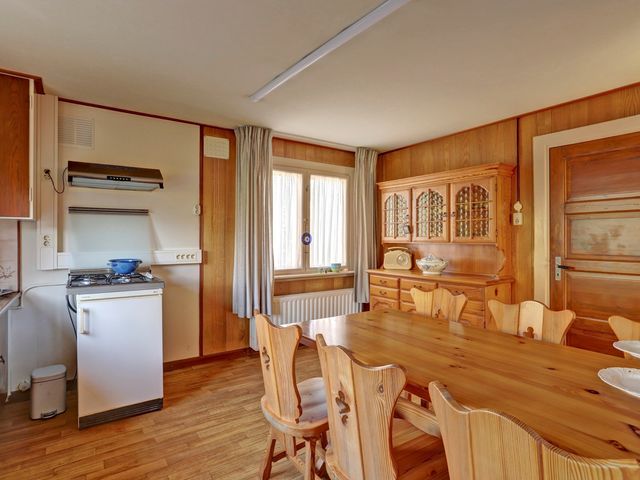 Koning Haakonstraat 2, Moerdijk