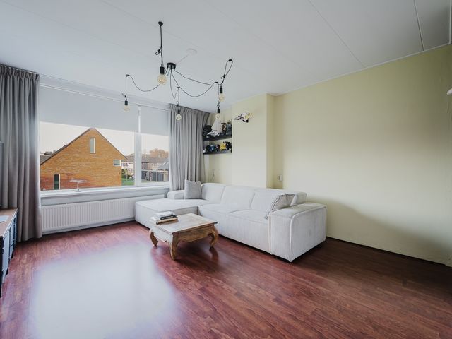 Rembrandtstraat 127A, Spijkenisse