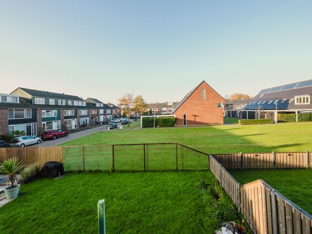 Rembrandtstraat 127A, Spijkenisse