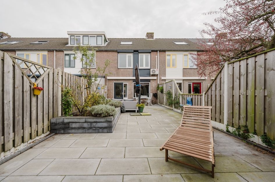 P. Hellendaalstraat 14