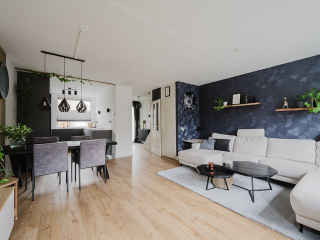 P. Hellendaalstraat 14, Spijkenisse