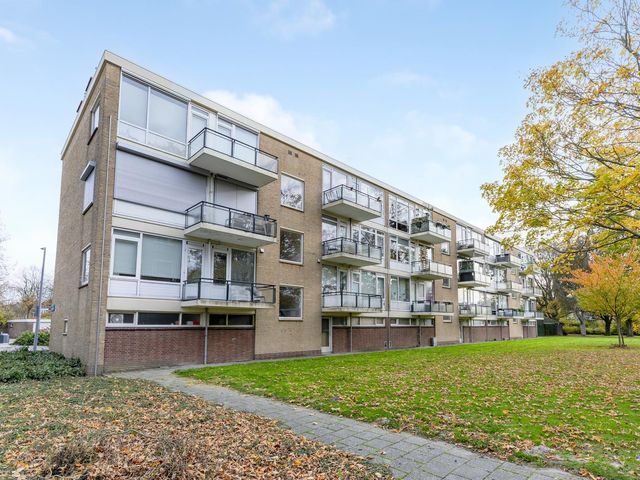 Burgemeester Hazenberglaan 279, Rotterdam