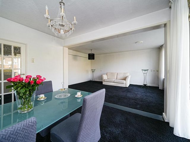 Karl Marxstraat 24, Rotterdam