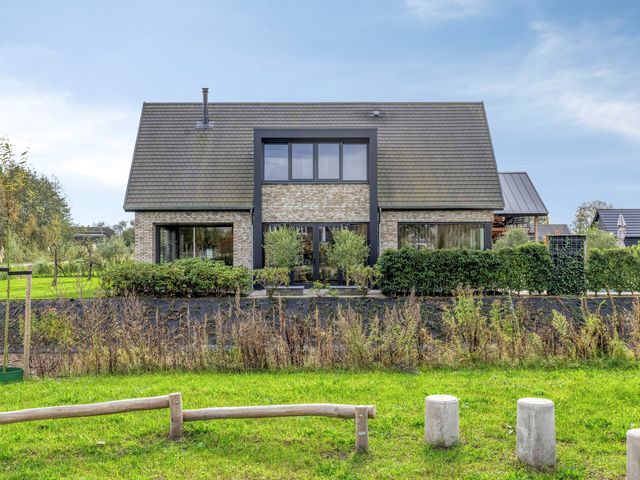 Meentdijk 21A, Veenendaal