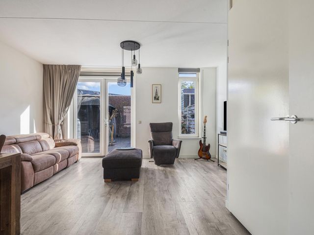 Heuvelstraat 37, Breda