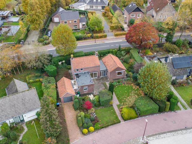 Hertenlaan 19, Hoeven