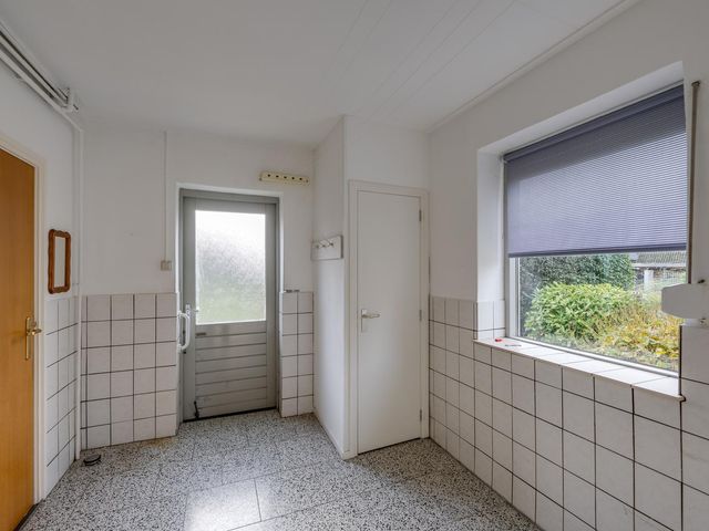 Hertenlaan 19, Hoeven