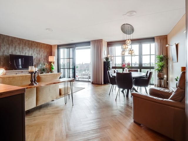 Thomas Morelaan 283, Hoofddorp