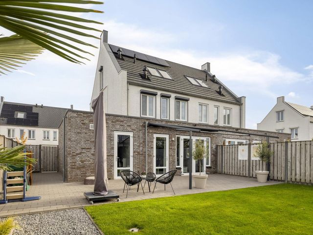 De Droge Kreek 3, Hulst