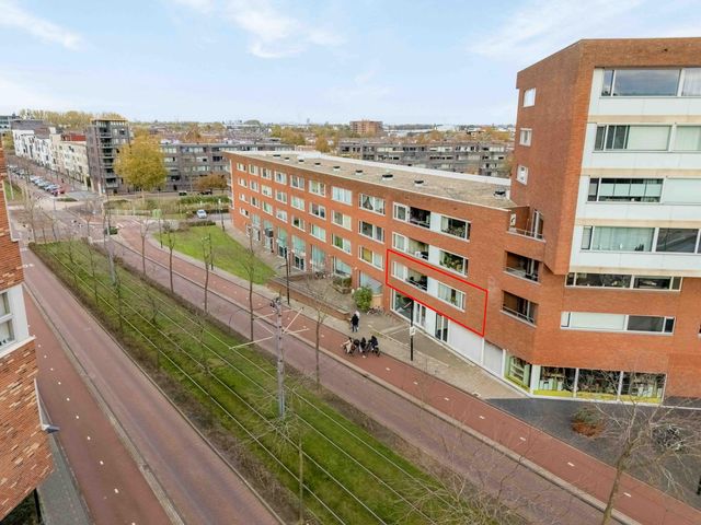 Reling 145, Barendrecht